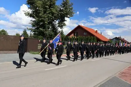 Sto lat w służbie mieszkańcom – jubileusz OSP Kraśnica