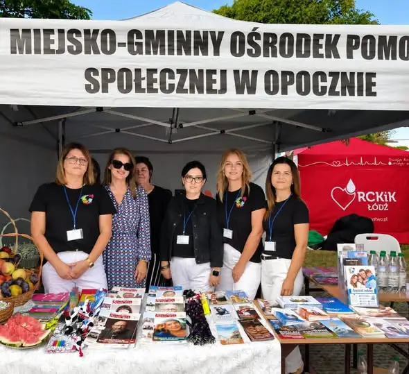 Powiatowy Piknik Zdrowia w Opocznie – seniorzy zadbali o kondycję