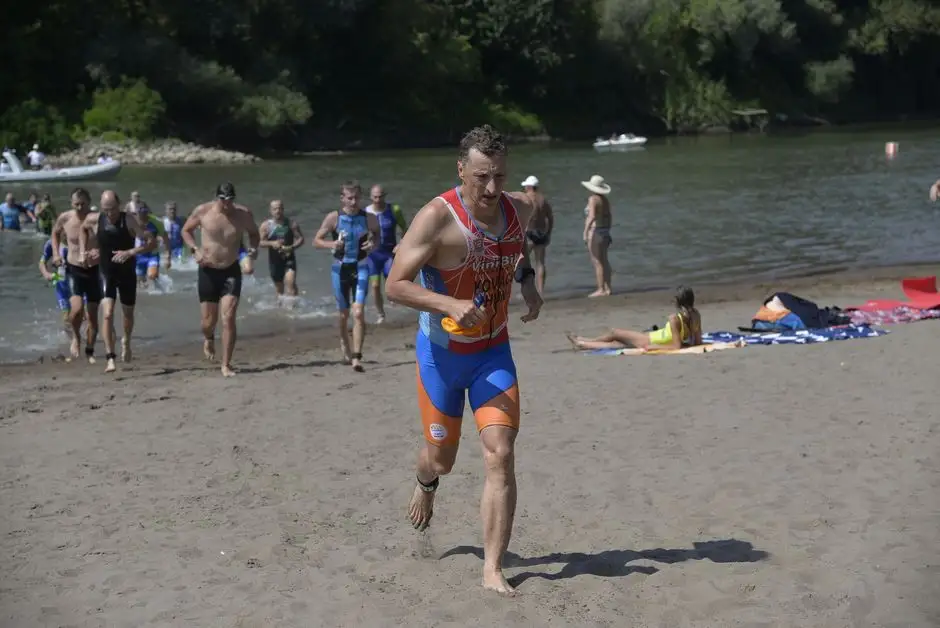 Aspirant Reszka z Opoczna drugi w Mistrzostwach Służb Mundurowych w triathlonie