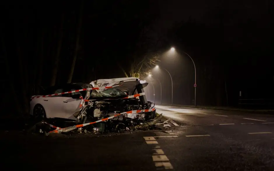 Cztery śmiertelne wypadki w ciągu doby – policja apeluje o ostrożność