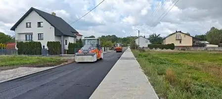 Ulica Łąkowa w Opocznie na finiszu prac – trwa ostatni etap inwestycji