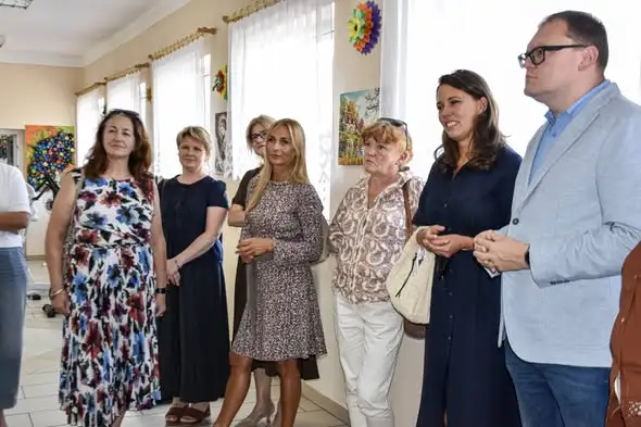 Wizyta studyjna w Domu Dziennego Pobytu w Białaczowie – Gmina Lesznowola czerpie z doświadczeń