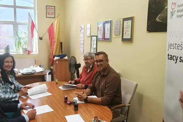 Powiat Opoczyński pozyskał fundusze PFRON na wsparcie osób z niepełnosprawnościami
