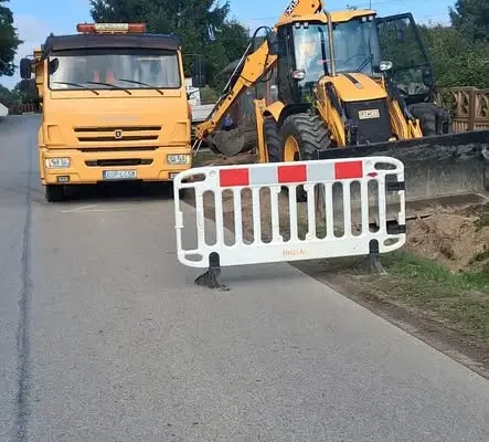 Adamów: ruszyła budowa sieci kanalizacyjnej w gminie Opoczno