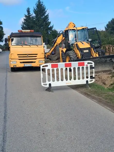 Adamów: ruszyła budowa sieci kanalizacyjnej w gminie Opoczno
