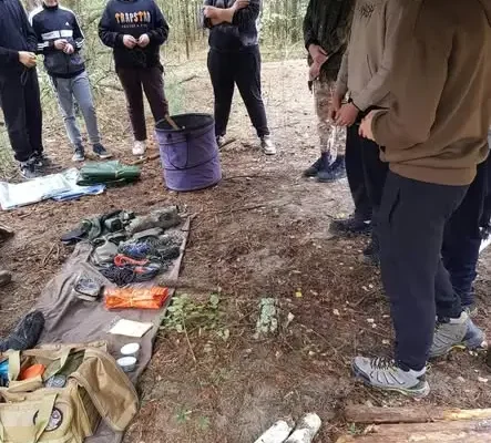 Uczniowie z Bukowca nad Pilicą uczyli się strzelać i udzielać pierwszej pomocy