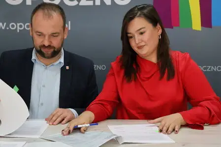Gmina Opoczno inwestuje w świetlice wiejskie. Umowy podpisane