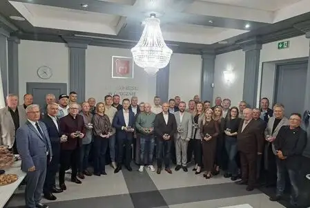 Stulecie opoczyńskiego sportu: partnerzy i sponsorzy uhonorowani statuetkami