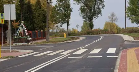 Nowa droga w Bielowicach oficjalnie otwarta. Kosztowała prawie milion złotych