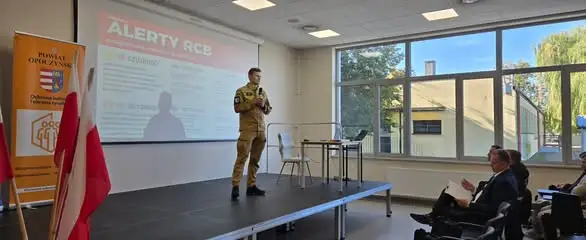 Opoczno: nauczyciele i służby ćwiczyli reagowanie na zagrożenia